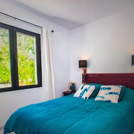 Exclusiva Con Vistas Panorámicas Al Mar En Rotas – Chalet *